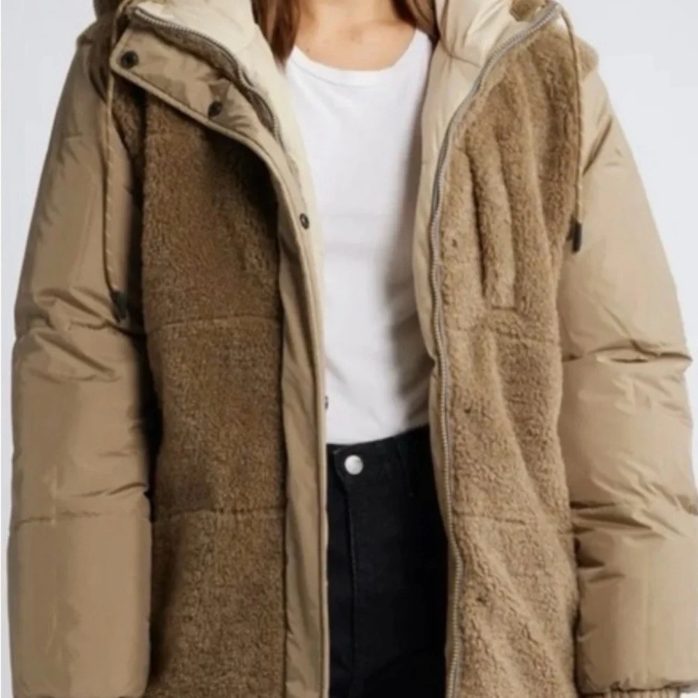 UGG Shasta 700-Fill Down Puffer Jacket Reversible Hooded - Picture 5 of 16
